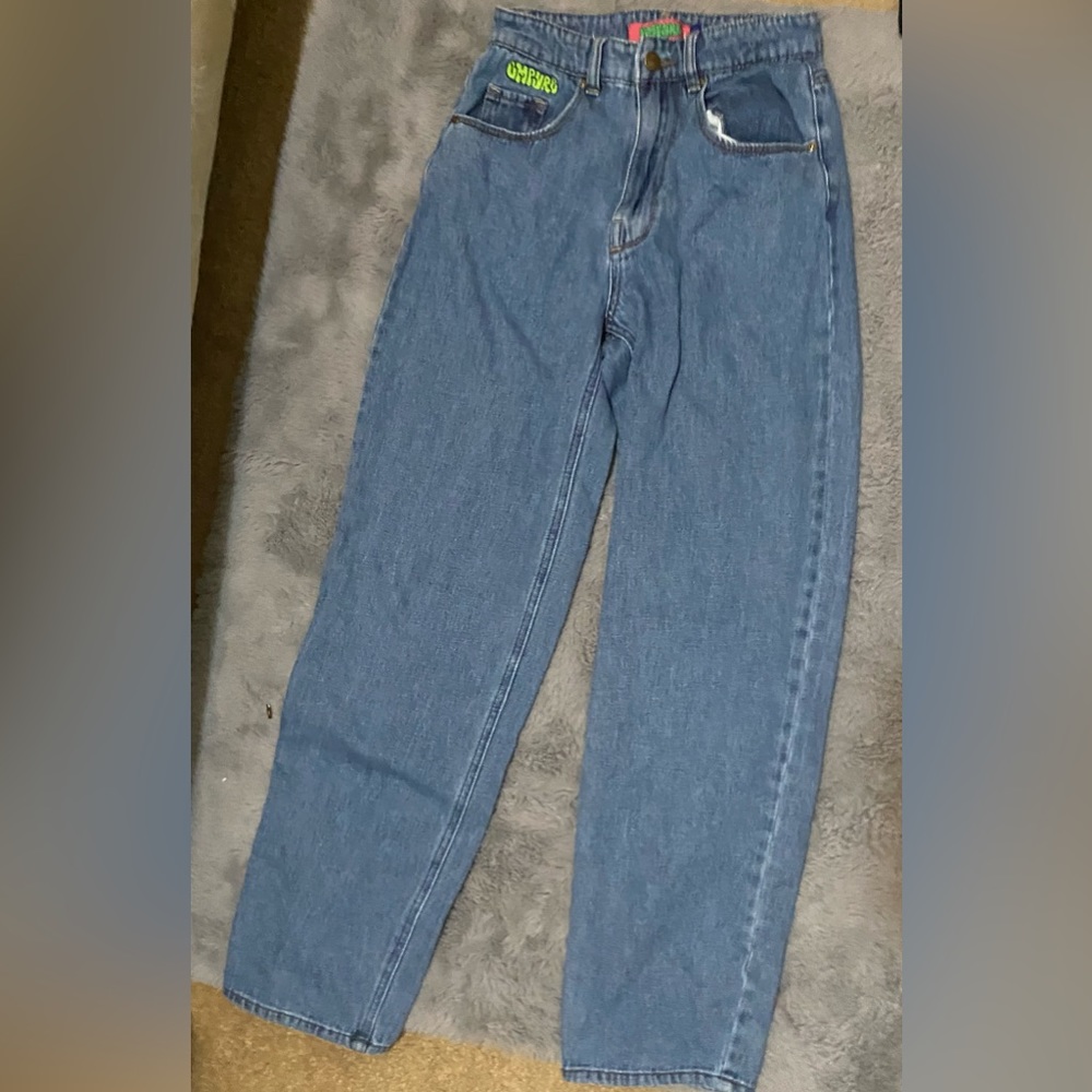 Size 0 Baggy High Waisted Empyre Jeans
